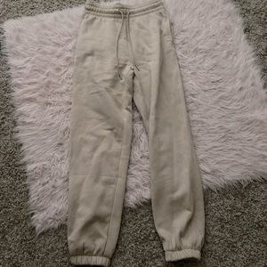 H&M tan joggers